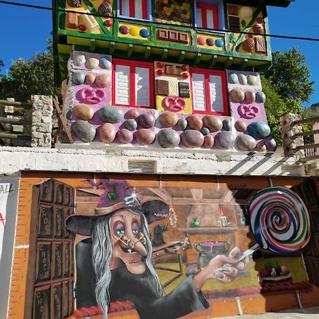 El Escondite De Hansel Y Gretel Soportujar Exterior photo